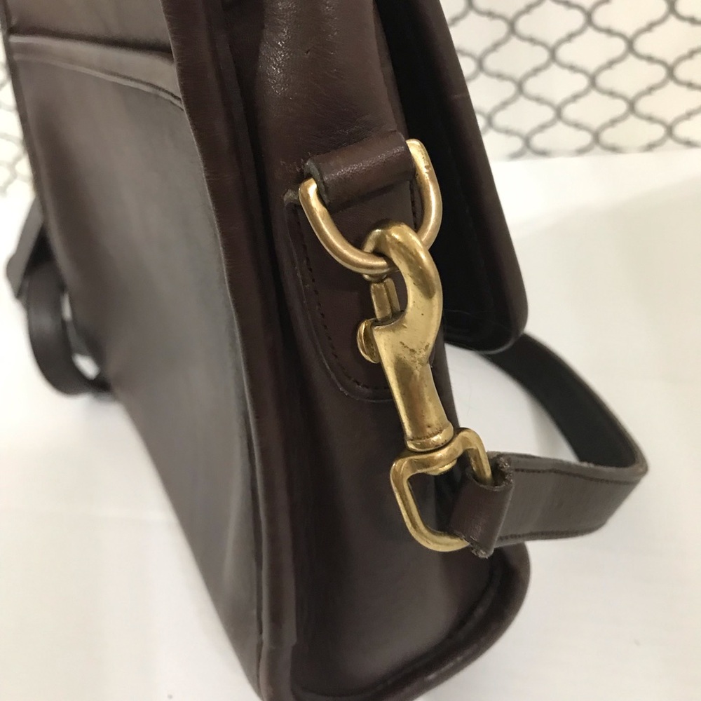 Vintage Coach 9870 Classic Brown Leather Crossbody Bag - Picture 5 of 13